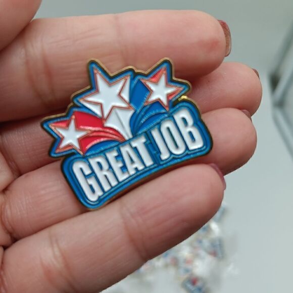NWT CROWN AWARDS "GREAT JOB" Award Pins - Quantity: 45 - Picture 2 of 5